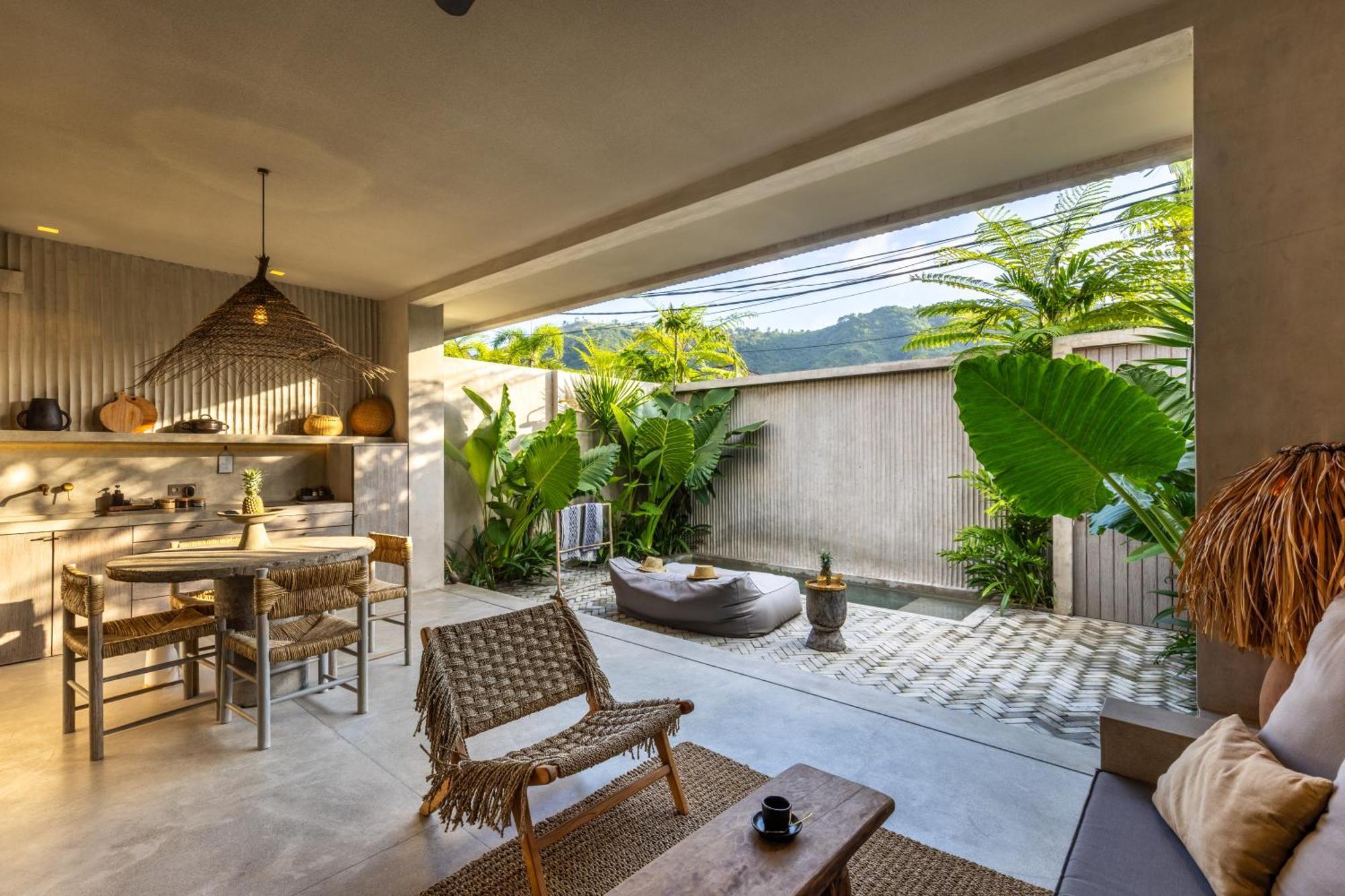 The Konkret Lombok Villa Kuta  Luaran gambar