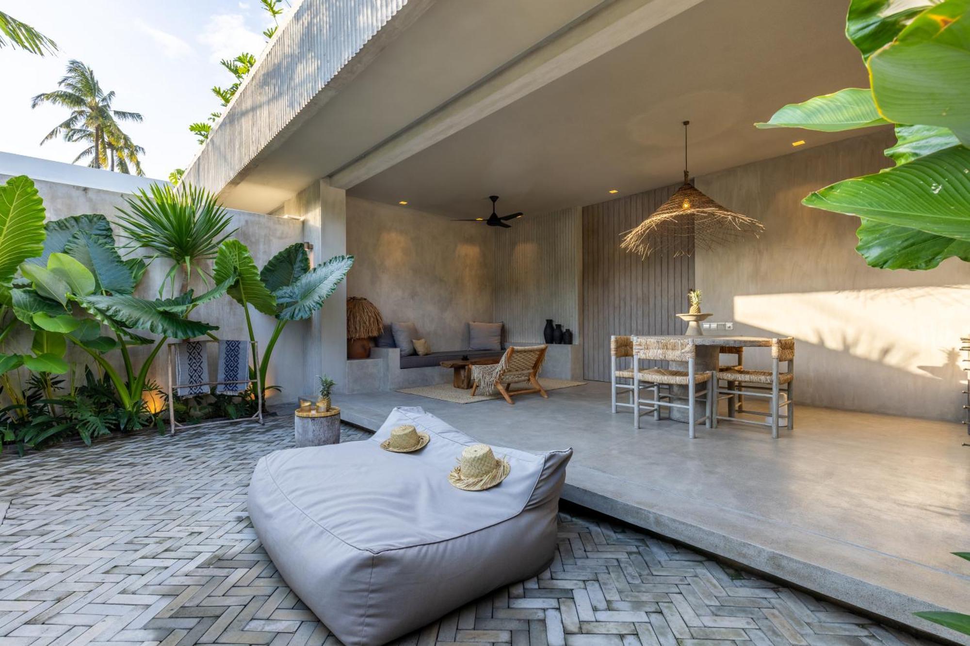 The Konkret Lombok Villa Kuta  Luaran gambar
